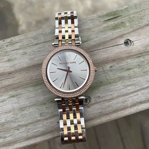 Womens Micheal Kors watch